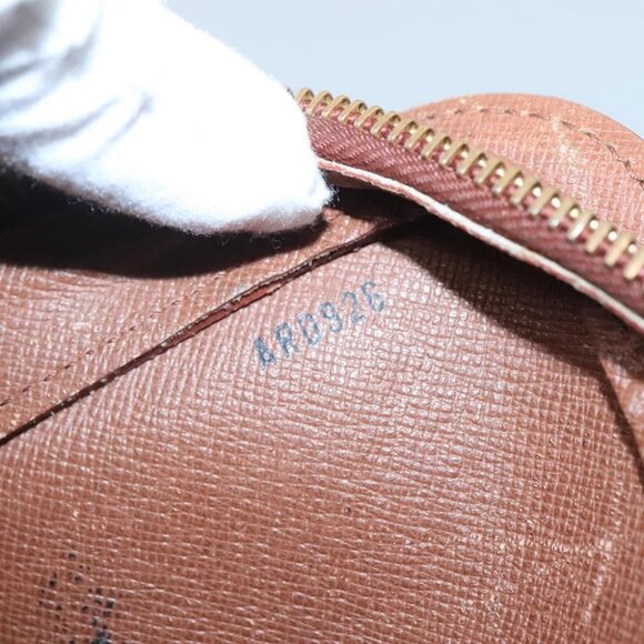 LOUIS VUITTON Monogram Orsay Clutch Bag M51790 LV Auth 129184 - Picture 13 of 15